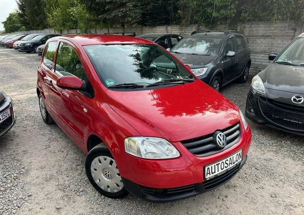 Volkswagen Fox cena 10500 przebieg: 141000, rok produkcji 2010 z Częstochowa małe 137